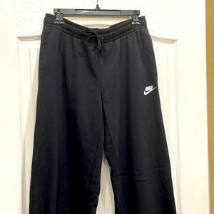 Nike joggers